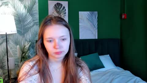 Snapshot of booozekirs_ chatting on 7, 5, 2026 Milena online show from 7, 5, 2026