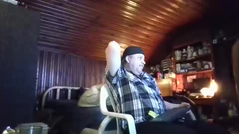 Booshwa online show from 6, 2, 2025