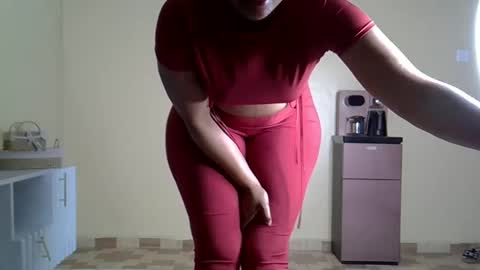 bootieshakess online show from 23, 2, 2025