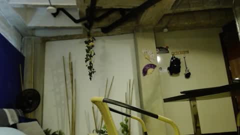 Snapshot of booty_bomb69 chatting on 30, 10, 2025 MARIANA online show from 30, 10, 2025