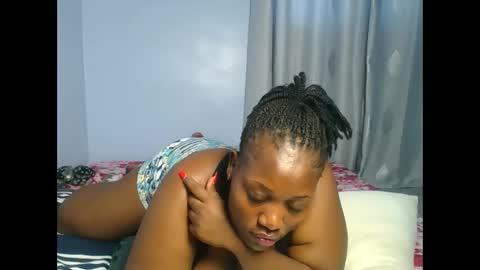 Snapshot of booty_panther chatting on 10, 11, 2025 sandrah online show from 10, 11, 2025