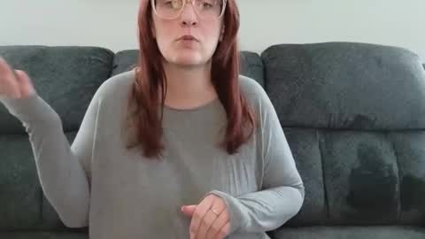 boredbustyhousewife online show from 26, 3, 2026