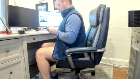 Snapshot of boredhorndog chatting on 11, 12, 2024 Boredhorndog online show from 11, 12, 2024