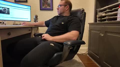 Snapshot of boredhorndog chatting on 2, 12, 2025 Boredhorndog online show from 2, 12, 2025