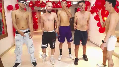 Snapshot of boschcz chatting on 9, 2, 2025 THOMAS AND DAMIAND online show from 9, 2, 2025