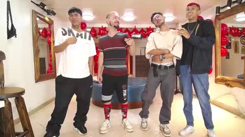 Snapshot of boschcz chatting on 14, 2, 2025 THOMAS AND DAMIAND online show from 14, 2, 2025