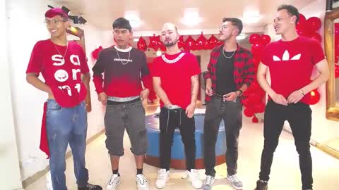 Snapshot of boschcz chatting on 15, 2, 2025 THOMAS AND DAMIAND online show from 15, 2, 2025