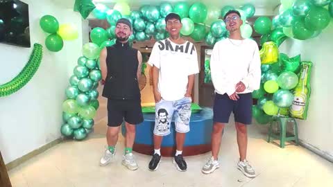 Snapshot of boschcz chatting on 1, 3, 2025 THOMAS AND DAMIAND online show from 1, 3, 2025