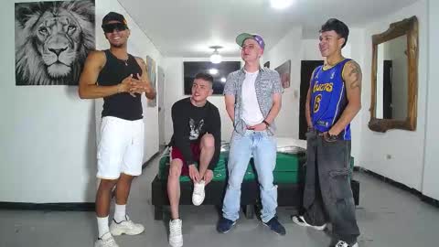 Snapshot of boschcz chatting on 8, 11, 2025 THOMAS AND DAMIAND online show from 8, 11, 2025