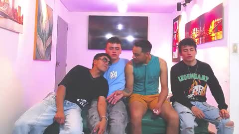 Snapshot of boschcz chatting on 23, 11, 2025 THOMAS AND DAMIAND online show from 23, 11, 2025