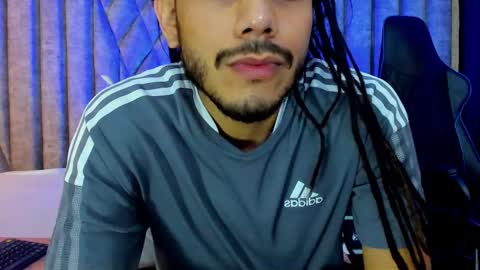 Snapshot of bossdominator1 chatting on 22, 10, 2025 Boss online show from 22, 10, 2025