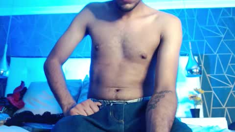 Snapshot of bossdominator1 chatting on 4, 12, 2025 Boss online show from 4, 12, 2025