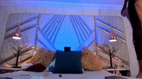 Snapshot of bossdominator1 chatting on 5, 12, 2025 Boss online show from 5, 12, 2025