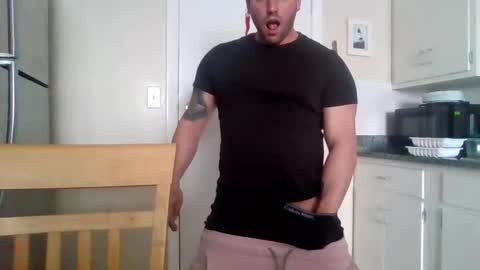 The Italian Boss  online show from 16, 2, 2025