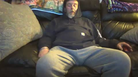 bostonguy1969 online show from 28, 2, 2025