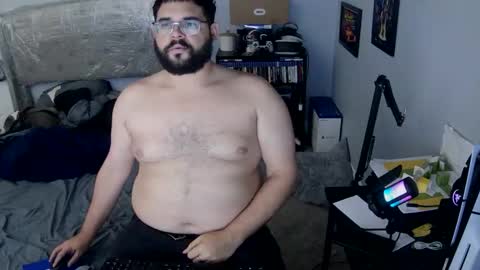 Snapshot of bottomman1990 chatting on 8, 1, 2026 uncutpr online show from 8, 1, 2026