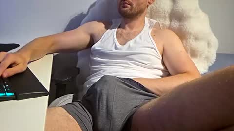 bottomtsinner online show from 1, 8, 2026
