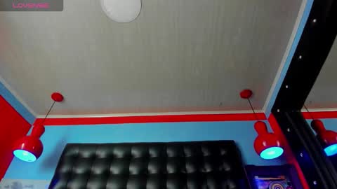Snapshot of bouncing_bunnyxxx69 chatting on 18, 10, 2025 bouncing_bunnyxxx69 online show from 18, 10, 2025