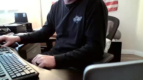 Snapshot of bourbonman144 chatting on 20, 11, 2025 bourbonman144 online show from 20, 11, 2025