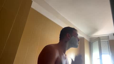 Snapshot of boy_aroundtheworld chatting on 11, 9, 2025 Dan online show from 11, 9, 2025