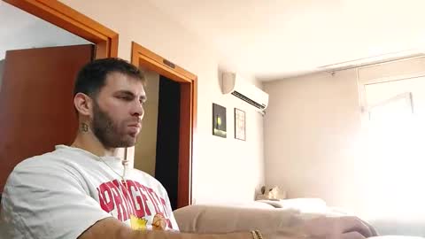 Snapshot of boy_aroundtheworld chatting on 24, 10, 2025 Dan online show from 24, 10, 2025