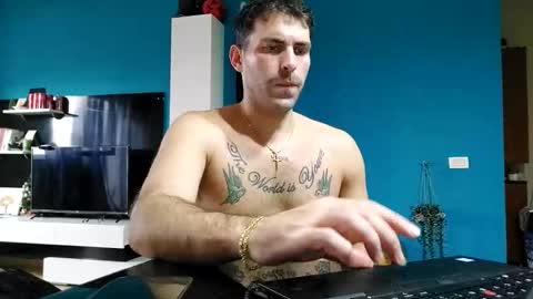 Snapshot of boy_aroundtheworld chatting on 31, 10, 2025 Dan online show from 31, 10, 2025