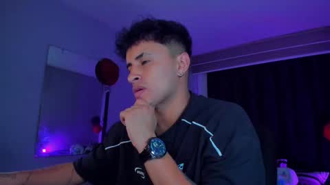 boy_nauthy online show from 7, 3, 2025