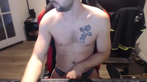 Snapshot of boy_t0y89 chatting on 20, 10, 2025 boy_t0y89 online show from 20, 10, 2025