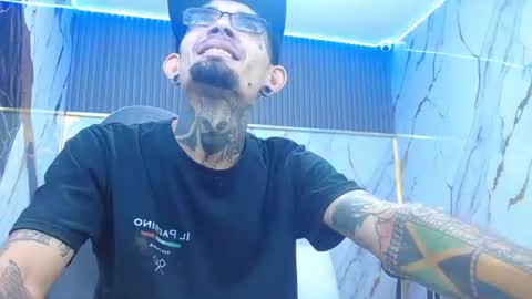 boy_tatto77 online show from 26, 7, 2026