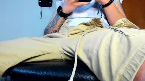 Edward ftm trans queerslave online show from 1, 10, 2025