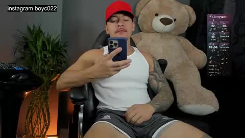 Snapshot of boyc02_ chatting on 28, 2, 2025 boyc02_ online show from 28, 2, 2025