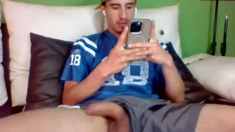 Felipe  online show from 17, 7, 2026