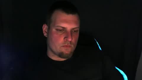 Snapshot of boynextdoooooor chatting on 20, 4, 2026 boynextdoooooor online show from 20, 4, 2026