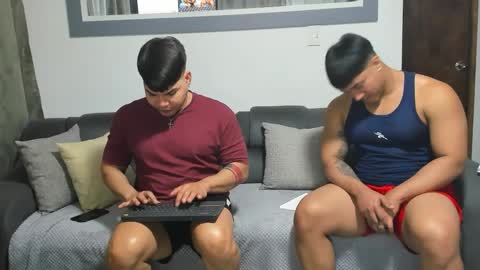 Snapshot of boys_blackandwhite chatting on 1, 2, 2025 boys_blackandwhite online show from 1, 2, 2025