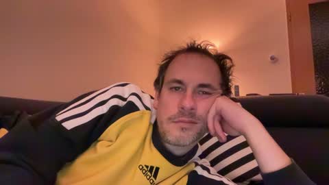 Snapshot of boyslut8 chatting on 3, 2, 2025 boytoyhh online show from 3, 2, 2025