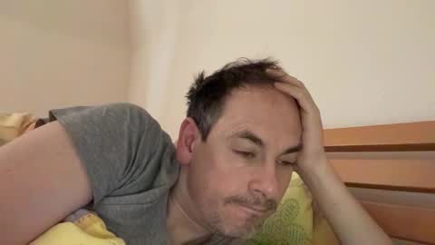 Snapshot of boyslut8 chatting on 6, 3, 2025 boytoyhh online show from 6, 3, 2025