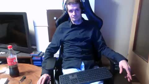 Snapshot of bponie1 chatting on 29, 12, 2024 bponie1 online show from 29, 12, 2024