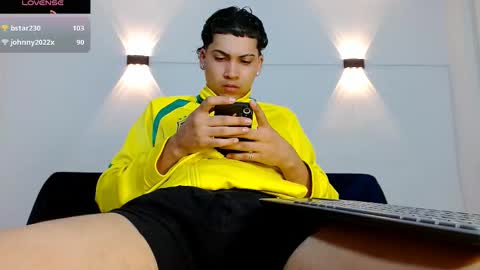 Snapshot of br4ndon_cooper chatting on 20, 12, 2025 Brandon online show from 20, 12, 2025