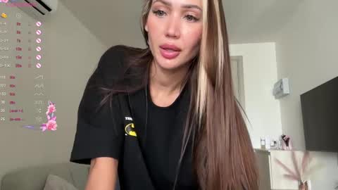 Lana  online show from 27, 2, 2025