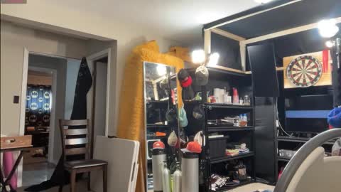 Snapshot of brad_bounce chatting on 25, 2, 2026 Brad Ballsy online show from 25, 2, 2026