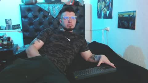 Snapshot of brad_hot_boy chatting on 6, 5, 2026 brad hot boy online show from 6, 5, 2026