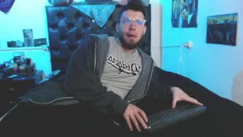 Snapshot of brad_hot_boy chatting on 27, 5, 2026 brad hot boy online show from 27, 5, 2026