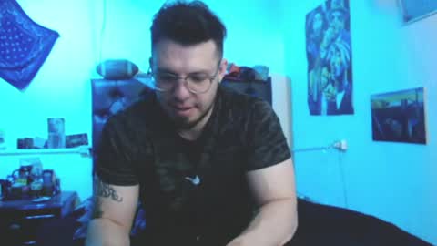 brad hot boy online show from 22, 7, 2026