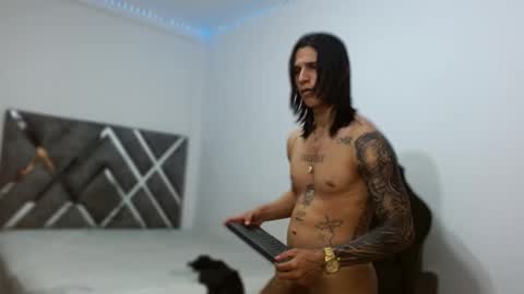 Snapshot of brad_wesley__ chatting on 20, 11, 2025 Brad online show from 20, 11, 2025