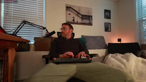 BradBronton online show from 10, 2, 2025