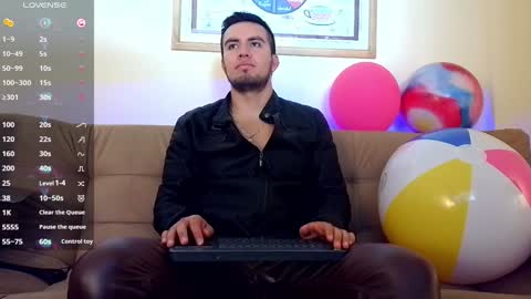 Bradley Colton Independ Model online show from 18, 1, 2025