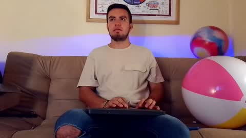 Bradley Colton Independ Model online show from 20, 1, 2025