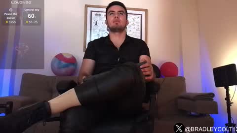 Bradley Colton Independ Model online show from 17, 2, 2026