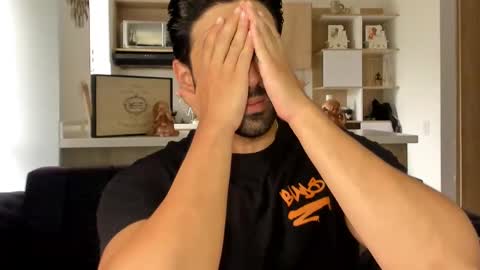 bradleymartin7 online show from 15, 2, 2025