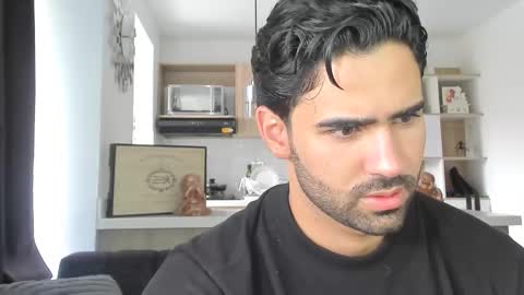 bradleymartin7 online show from 16, 2, 2025